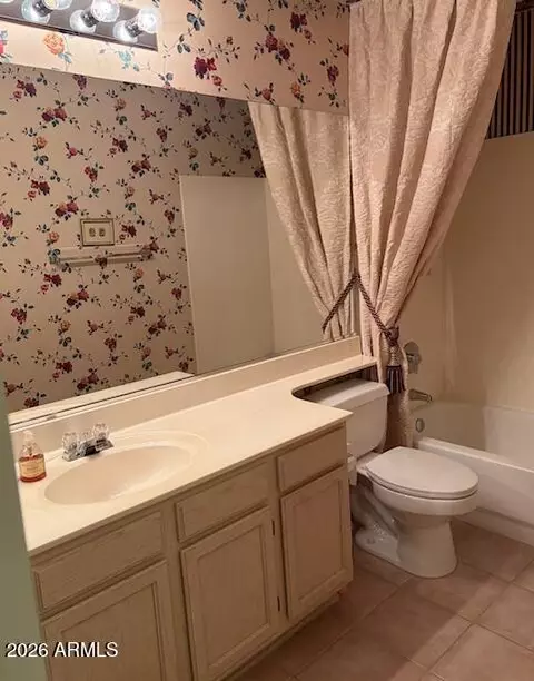 Bath - 739 W Douglas Ave, Gilbert, AZ 85233 photo 7 of 8