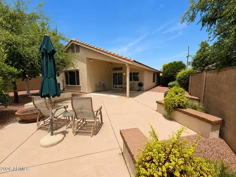 Exterior - 739 W Douglas Ave, Gilbert, AZ 85233 photo 3 of 4
