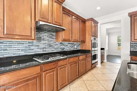 Kitchen - 3668 E Morrison Ranch Pkwy, Gilbert, AZ 85296 photo 8 of 8