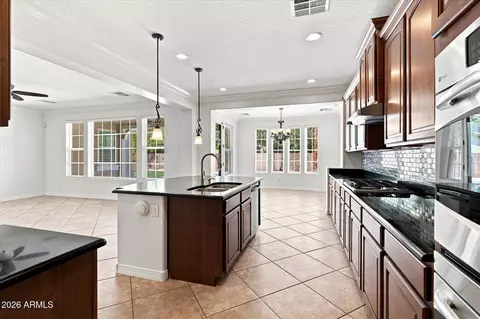 Kitchen - 3668 E Morrison Ranch Pkwy, Gilbert, AZ 85296 photo 5 of 8