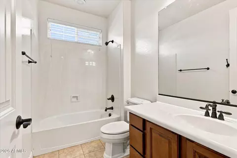 Bath - 3668 E Morrison Ranch Pkwy, Gilbert, AZ 85296 photo 7 of 8