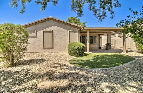 Exterior - 4747 E Blue Spruce Ln, Gilbert, AZ 85298 photo 8 of 11