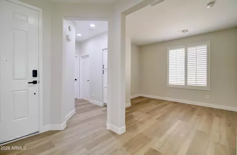 Entry Way - 4747 E Blue Spruce Ln, Gilbert, AZ 85298 photo 4 of 7