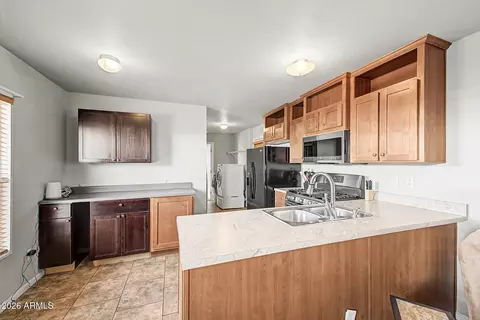 1804 W Tepee St #47, Apache Junction, AZ 85120 photo 9