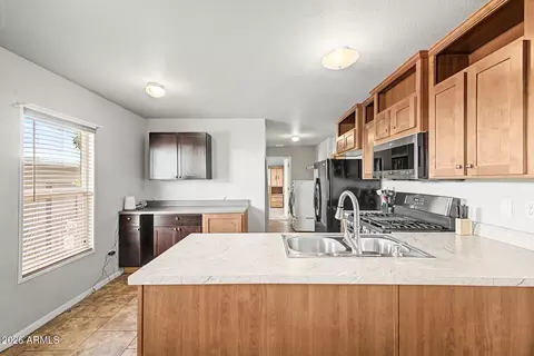 1804 W Tepee St #47, Apache Junction, AZ 85120 photo 8