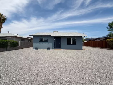 Exterior - 108 5th Ave E, Buckeye, AZ 85326 photo 2 of 5
