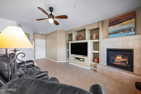 16800 El Lago Blvd #1056, Fountain Hills, AZ 85268