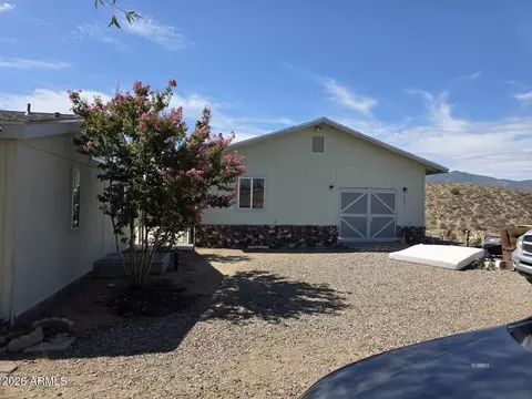 982 E Saguaro Dr, Globe, AZ 85501 photo 6