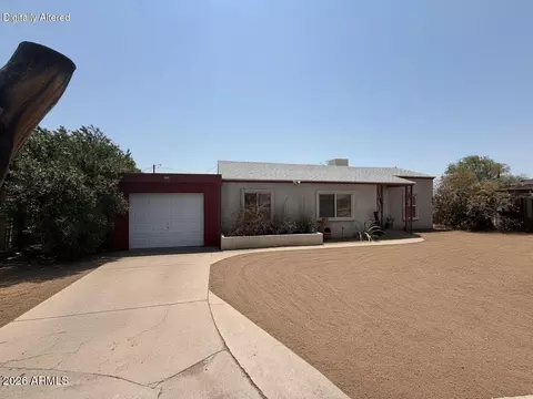 109 N Los Robles Dr, Goodyear, AZ 85338