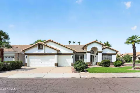 1220 N Cayman Dr, Gilbert, AZ 85234