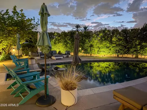 Exterior - 1912 E Rose Ln, Phoenix, AZ 85016 photo 6 of 14