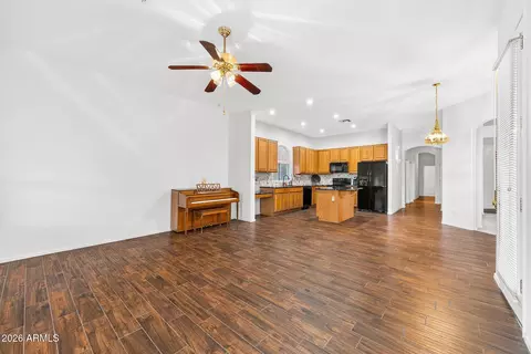 Living - 9513 E Knoll Cir, Mesa, AZ 85207 photo 3 of 7