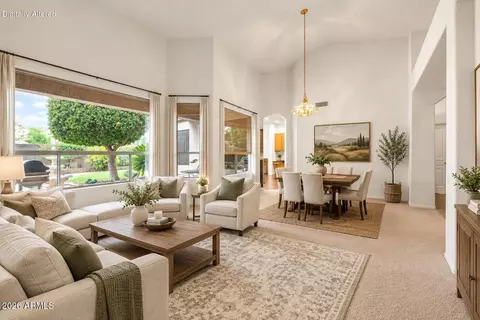 Living - 9513 E Knoll Cir, Mesa, AZ 85207 photo 2 of 5
