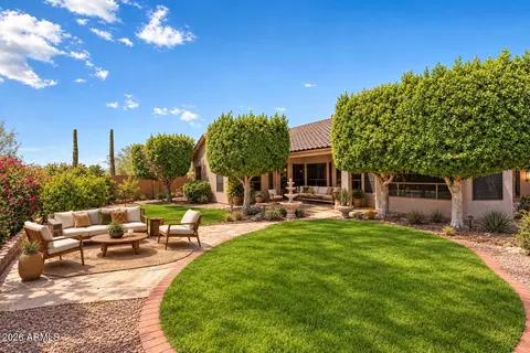 Exterior - 9513 E Knoll Cir, Mesa, AZ 85207 photo 2 of 8