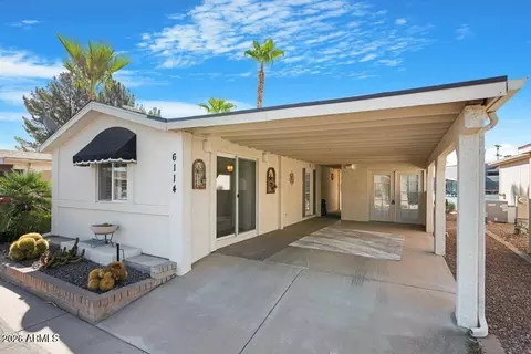 6114 S Sawgrass Dr, Chandler, AZ 85249
