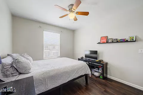Bedroom - 3954 E Blue Spruce Ln, Gilbert, AZ 85298 photo 7 of 8