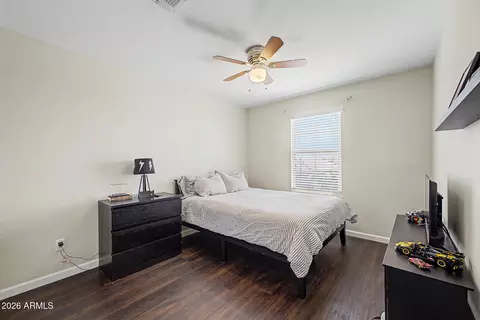 Bedroom - 3954 E Blue Spruce Ln, Gilbert, AZ 85298 photo 6 of 8