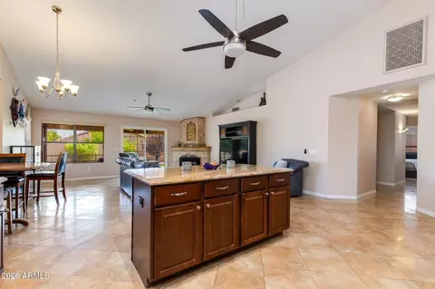 Kitchen - 4531 E Danbury Rd, Phoenix, AZ 85032 photo 3 of 6