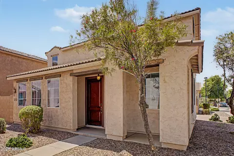 Exterior - 4215 E Milky Way, Gilbert, AZ 85295 photo 6 of 9