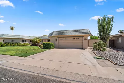 10633 W Pineaire Dr, Sun City, AZ 85351