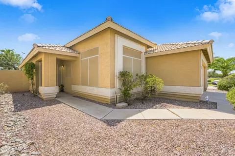 Exterior - 1117 W Laurel Ave, Gilbert, AZ 85233 photo 5 of 7