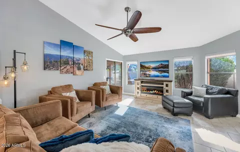 Living - 4834 E Mossman Rd, Phoenix, AZ 85054 photo 1 of 4