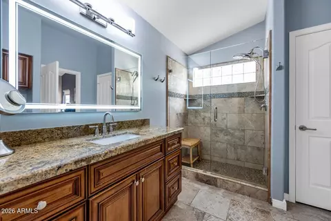 Bath - 4834 E Mossman Rd, Phoenix, AZ 85054 photo 1 of 2