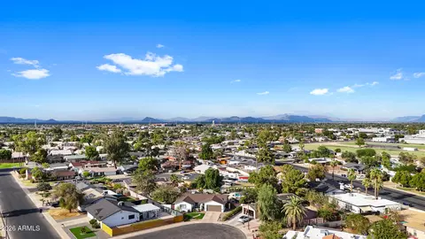 View/Area - 253 S Monterey St, Gilbert, AZ 85233 photo 1 of 6