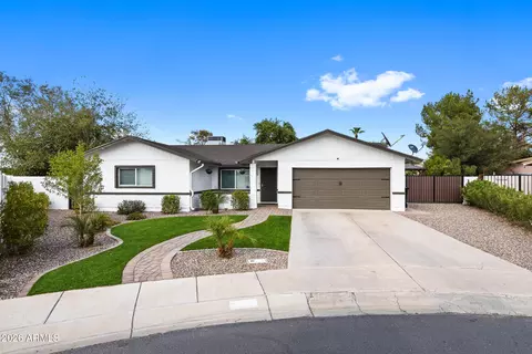 Exterior - 253 S Monterey St, Gilbert, AZ 85233 photo 2 of 15