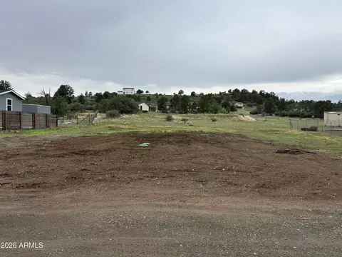 18318 S Frontier Rd #328, Peeples Valley, AZ 86332