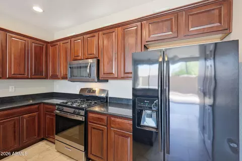 Kitchen - 3726 E Yeager Dr, Gilbert, AZ 85295 photo 2 of 6