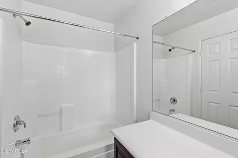 Bath - 3726 E Yeager Dr, Gilbert, AZ 85295 photo 5 of 5