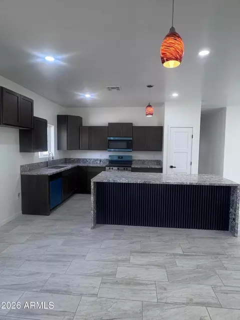 912 E 20th St, Douglas, AZ 85607 photo 3