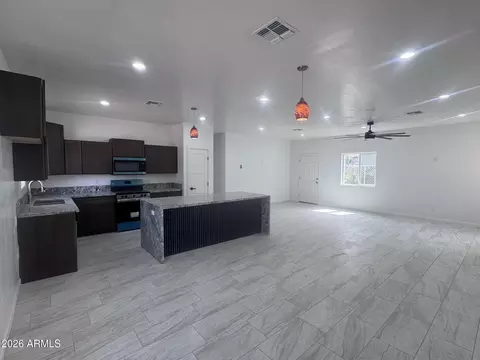 912 E 20th St, Douglas, AZ 85607 photo 2