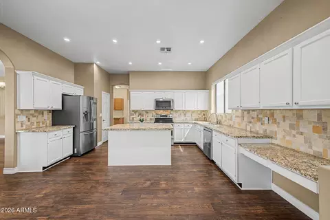 Kitchen - 245 E Smoke Tree Rd, Gilbert, AZ 85296 photo 2 of 2