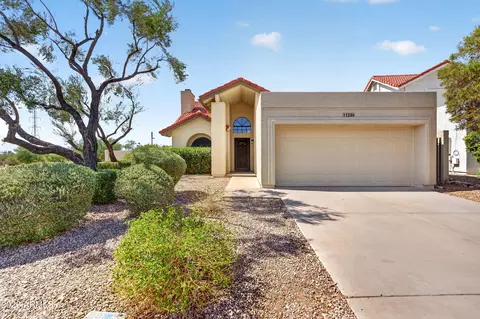 11246 E Poinsettia Dr, Scottsdale, AZ 85259