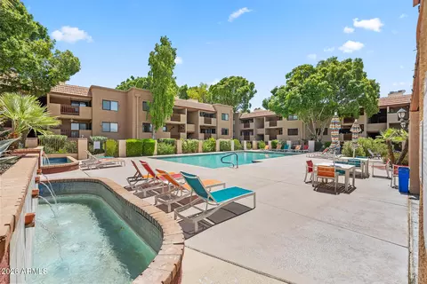 3031 N Civic Center Plz #215, Scottsdale, AZ 85251