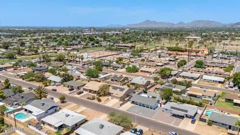 View/Area - 4902 E Granada Rd, Phoenix, AZ 85008 photo 9 of 10