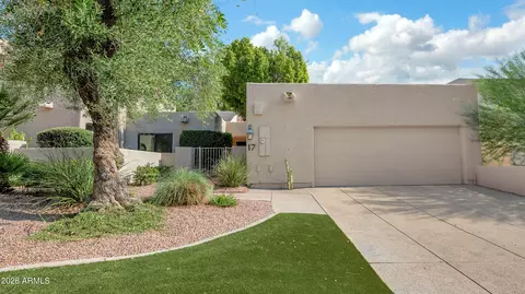 2626 E Arizona Biltmore Cir #17, Phoenix, AZ 85016