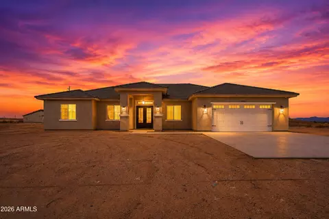 35382 W Estes Way, Arlington, AZ 85322