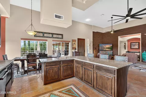 Kitchen - 141 E Cloud Rd, Phoenix, AZ 85086 photo 5 of 6