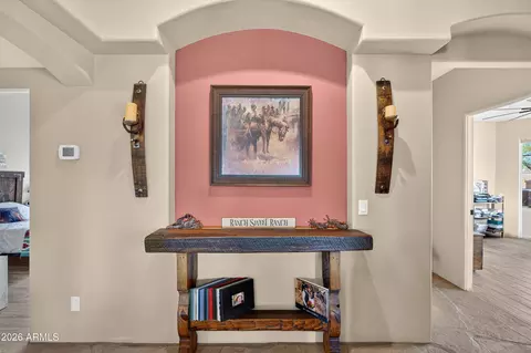 Entry Way - 141 E Cloud Rd, Phoenix, AZ 85086 photo 4 of 8