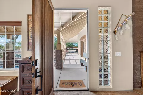 Entry Way - 141 E Cloud Rd, Phoenix, AZ 85086 photo 3 of 8