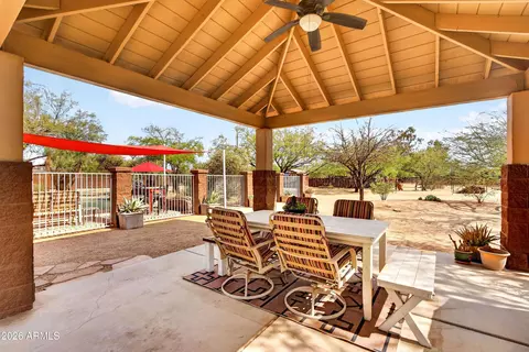 Exterior - 141 E Cloud Rd, Phoenix, AZ 85086 photo 16 of 31