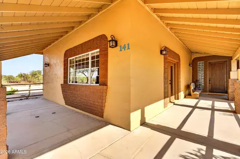 Exterior - 141 E Cloud Rd, Phoenix, AZ 85086 photo 7 of 31