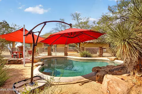 Exterior - 141 E Cloud Rd, Phoenix, AZ 85086 photo 14 of 31