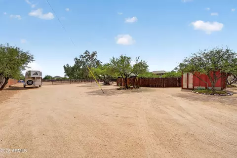 Exterior - 141 E Cloud Rd, Phoenix, AZ 85086 photo 28 of 31