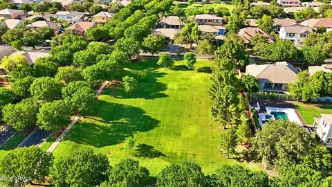 View/Area - 3166 E Morrison Ranch Pkwy, Gilbert, AZ 85296 photo 2 of 6