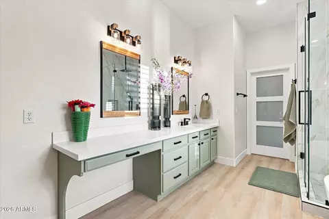 Bath - 3166 E Morrison Ranch Pkwy, Gilbert, AZ 85296 photo 2 of 4