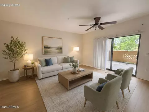 Living - 920 E Devonshire Ave #2006, Phoenix, AZ 85014 photo 2 of 3